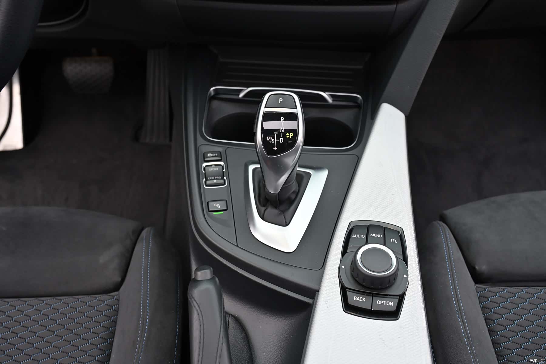 BMW 3 Series, 2017 11