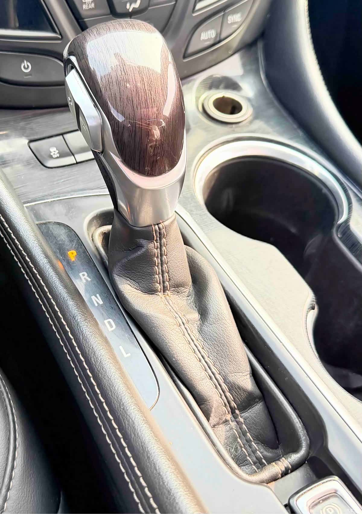 Buick Envision Plus, 2016 19