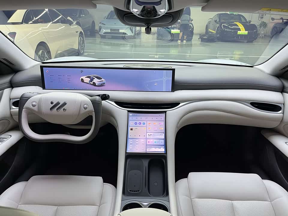 IM Motors Zhiji L6 IM Motors Zhiji L6
