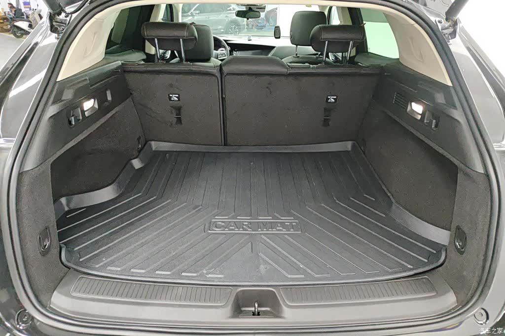 Buick Envision, 2023 4