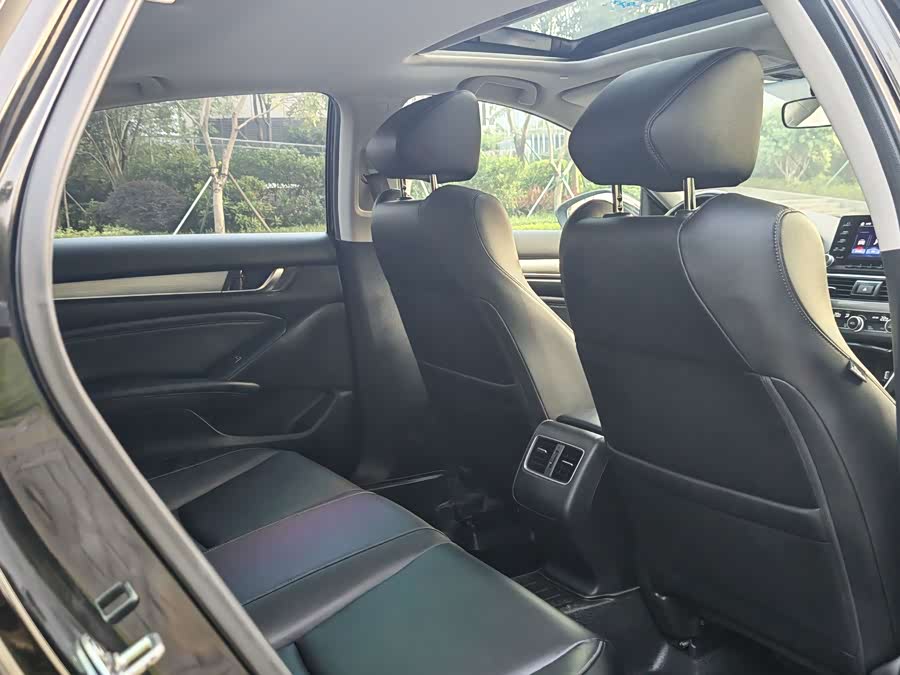 Honda Accord 2021, фото 13