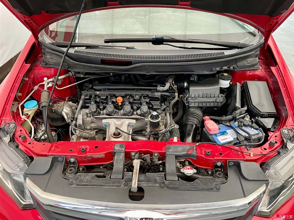 Honda Civic, 2014 16