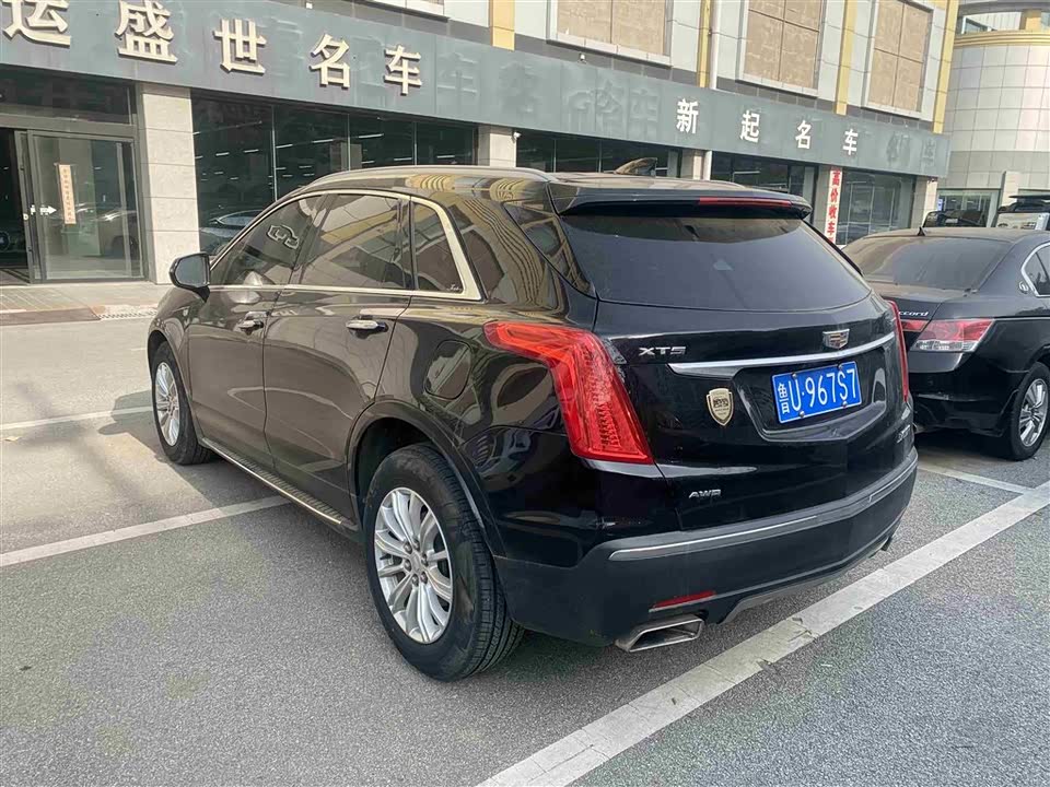 Cadillac XT5