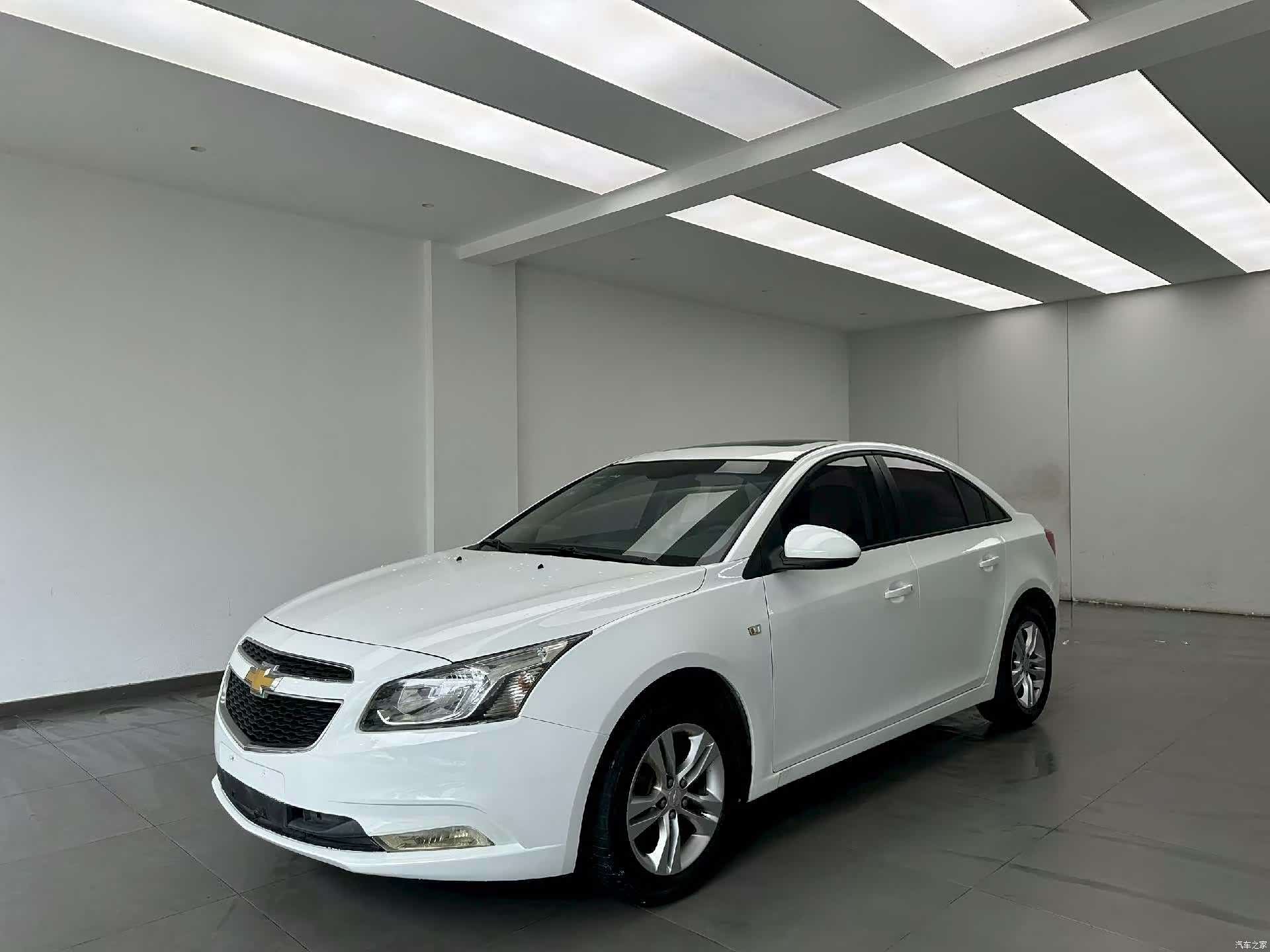 Chevrolet SE, 2015 1