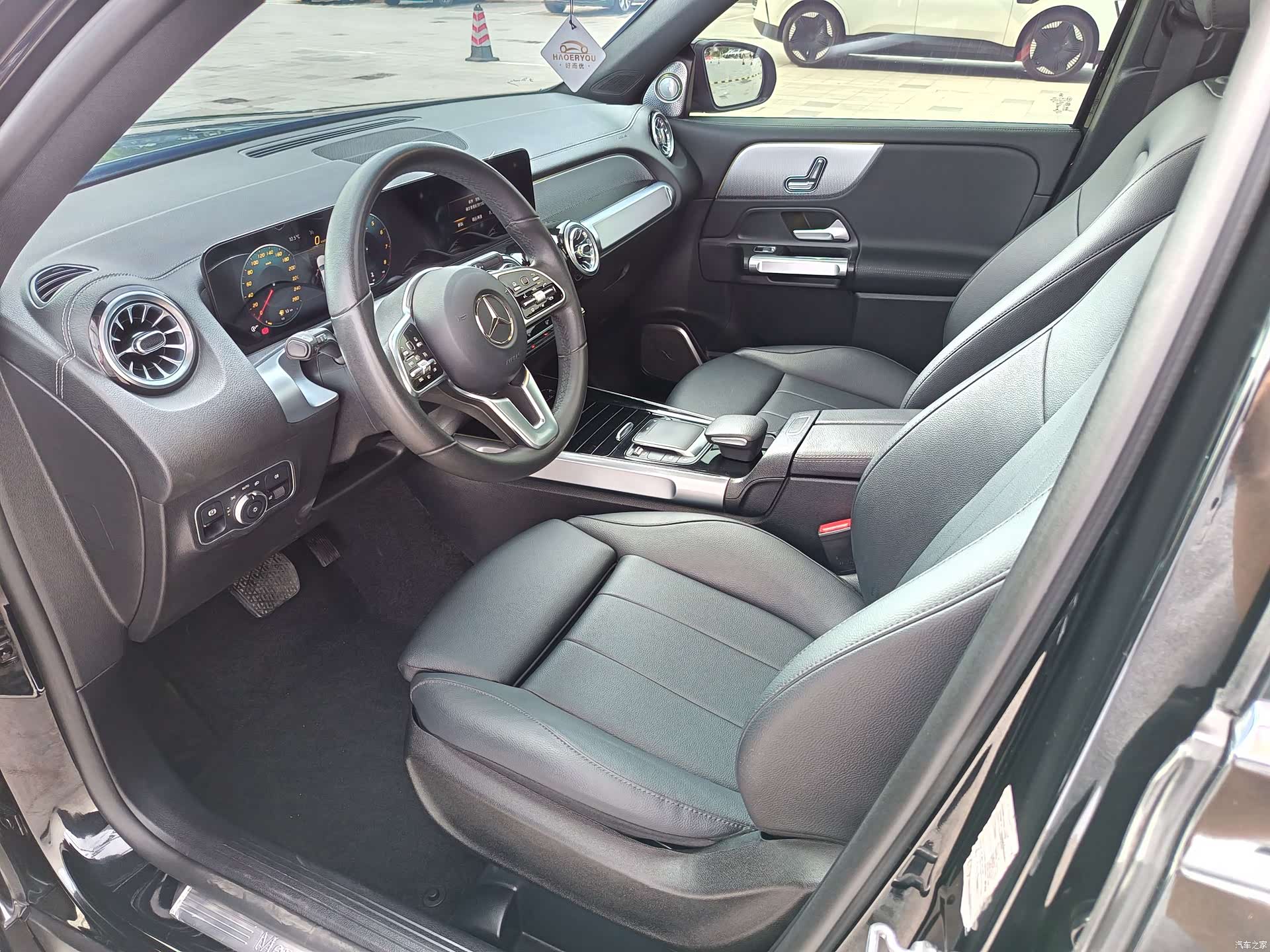 Mercedes-Benz GLB, 2022 10
