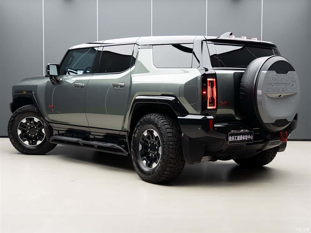 Hummer SUV, 2024 7