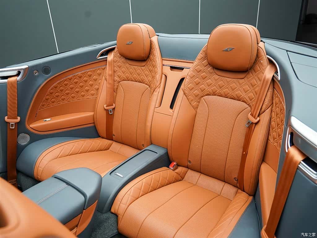 Bentley Continental GT, 2024 23