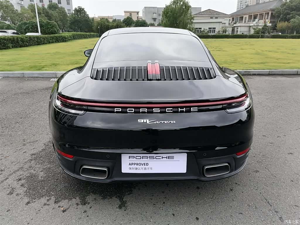 Porsche 911, 2023 4