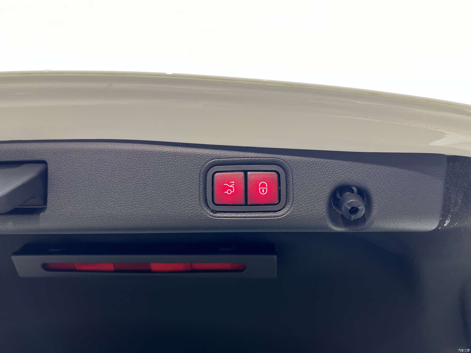 Mercedes-Benz E-Class, 2021 17
