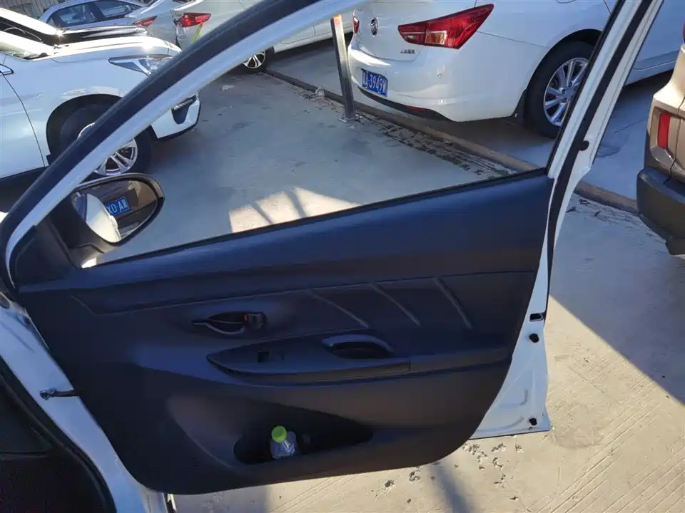 Toyota YARiS L Zhixuan