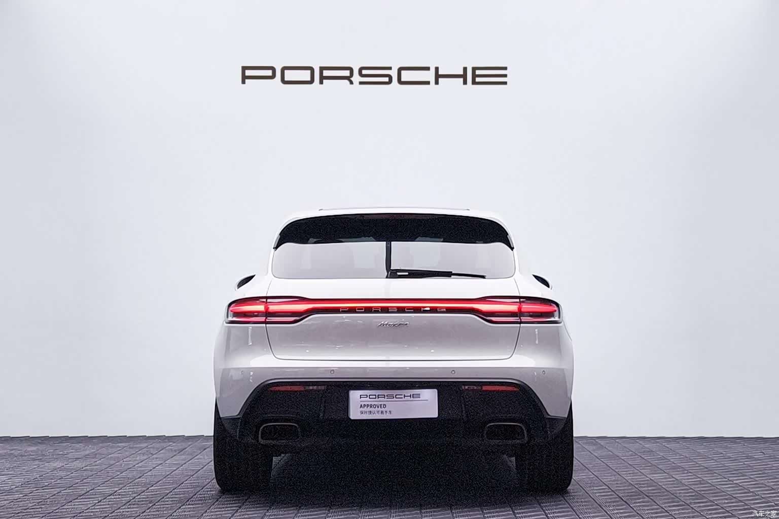 Porsche Macan, 2023 все фото