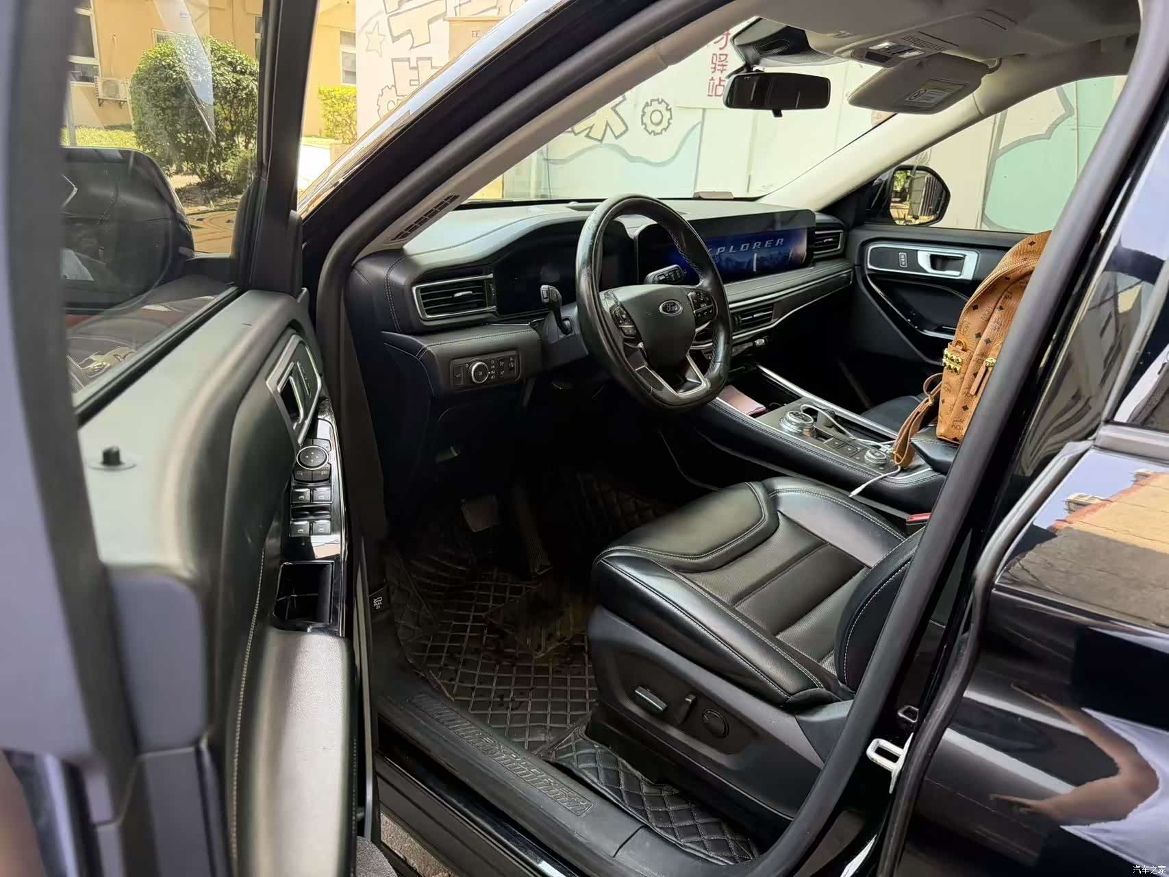 Ford Explorer, 2024 все фото