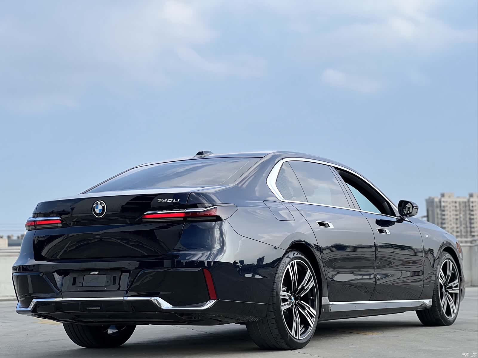 BMW 7 Series, 2024 11