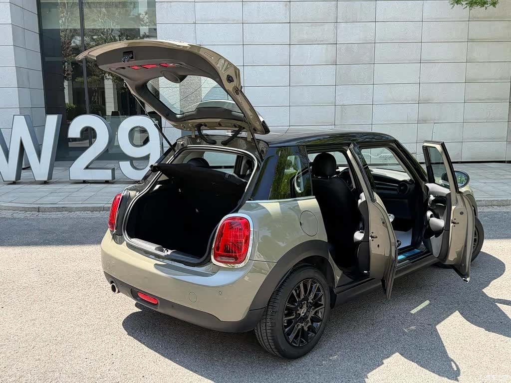 Mini Cooper, 2020 10
