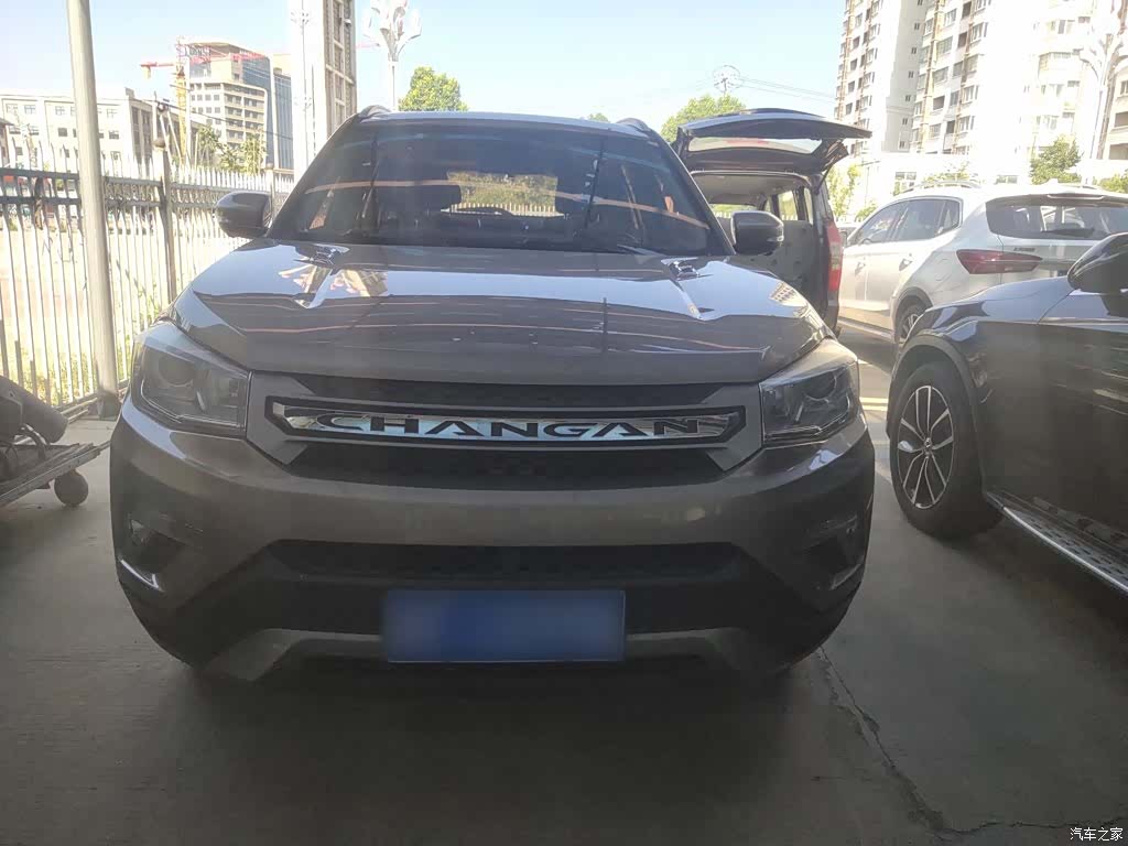Changan CS75, 2017 11
