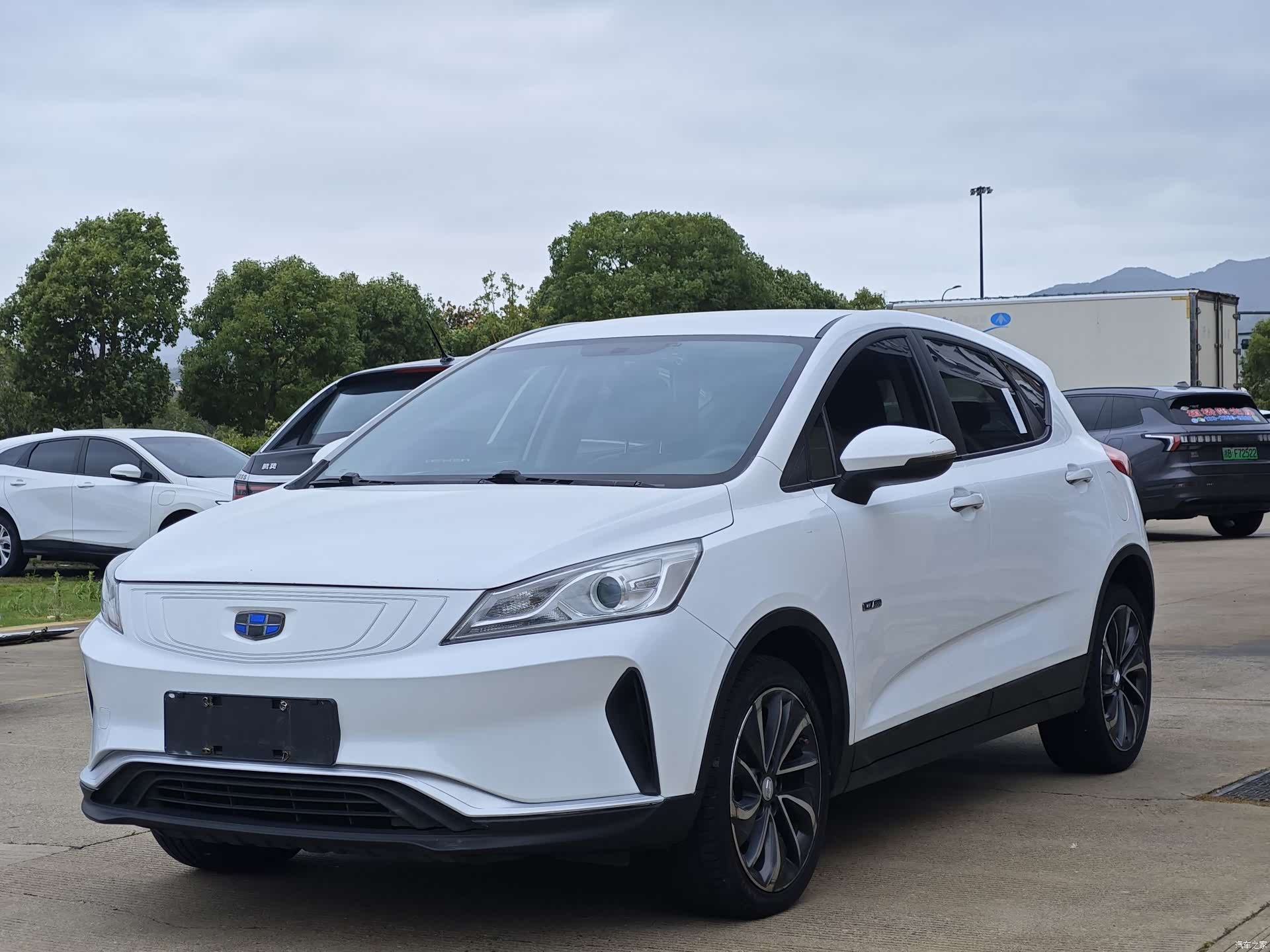 Geely Emgrand, 2019 1