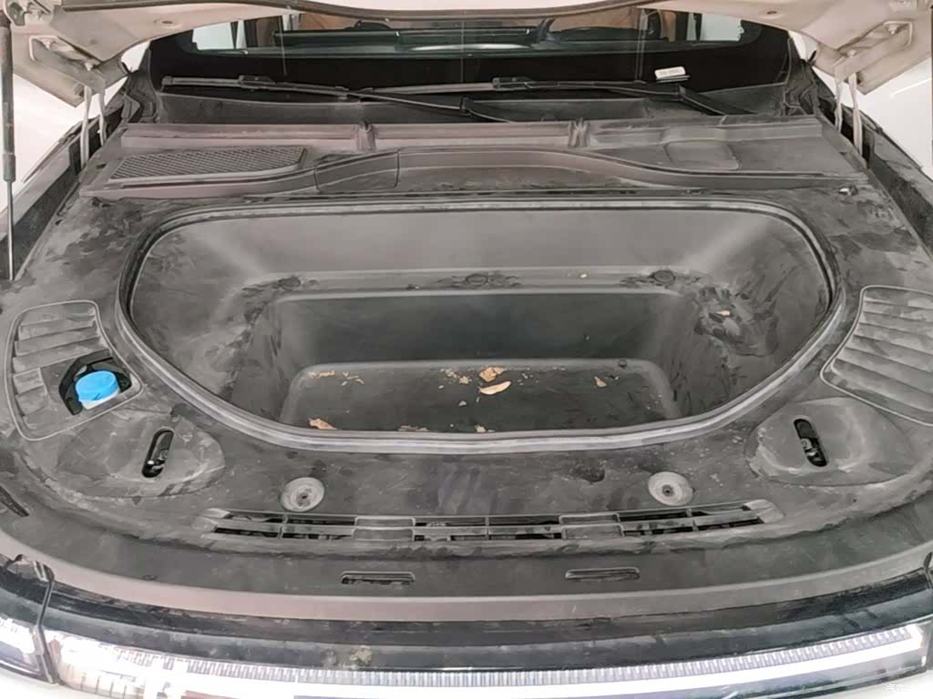 Xpeng G9, 2023 20