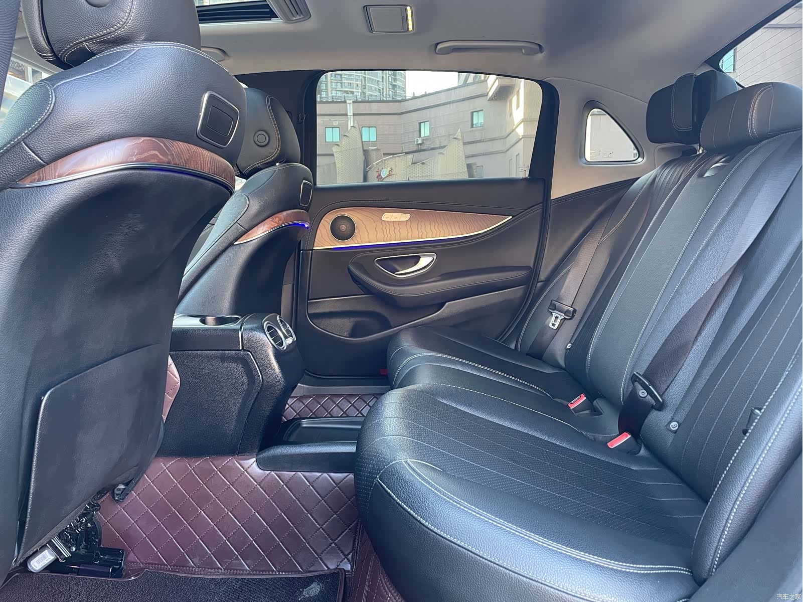 Mercedes-Benz E-Class, 2017 8