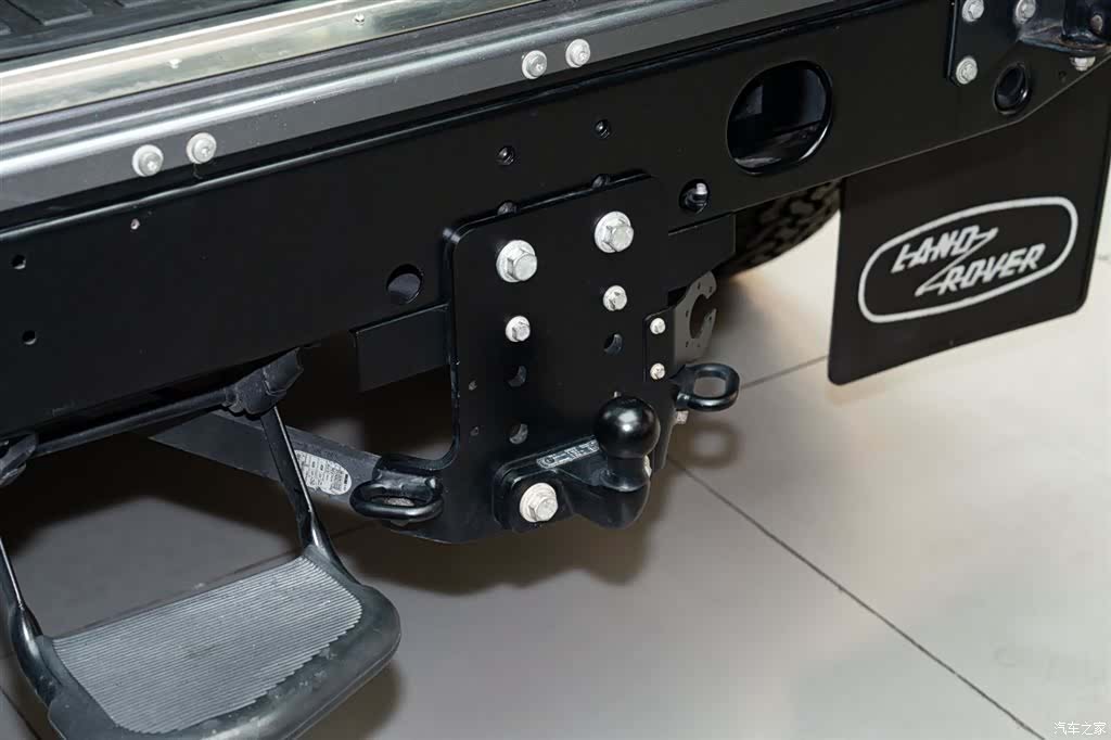 Land Rover Defender, 2015 16