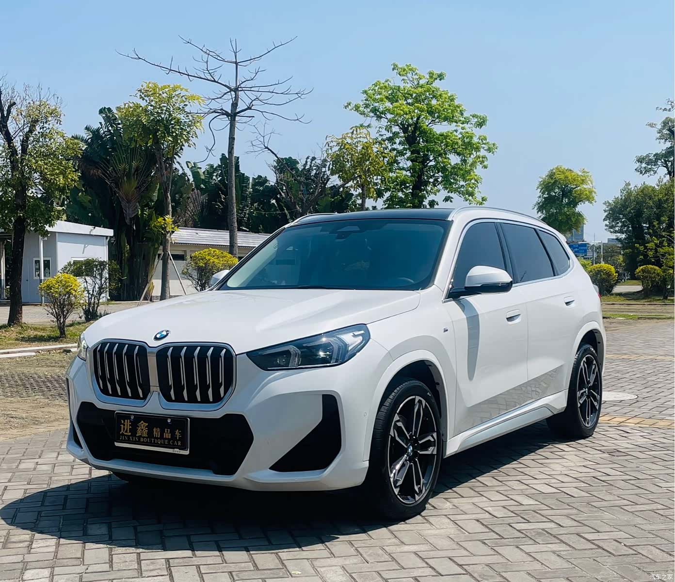 BMW X1, 2023 1