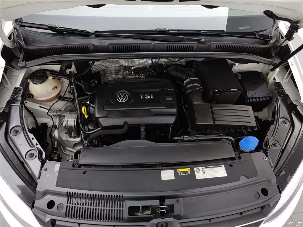 Volkswagen Xia, 2017 6