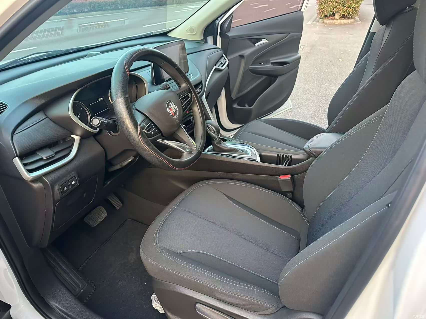 Buick Encore, 2021 7