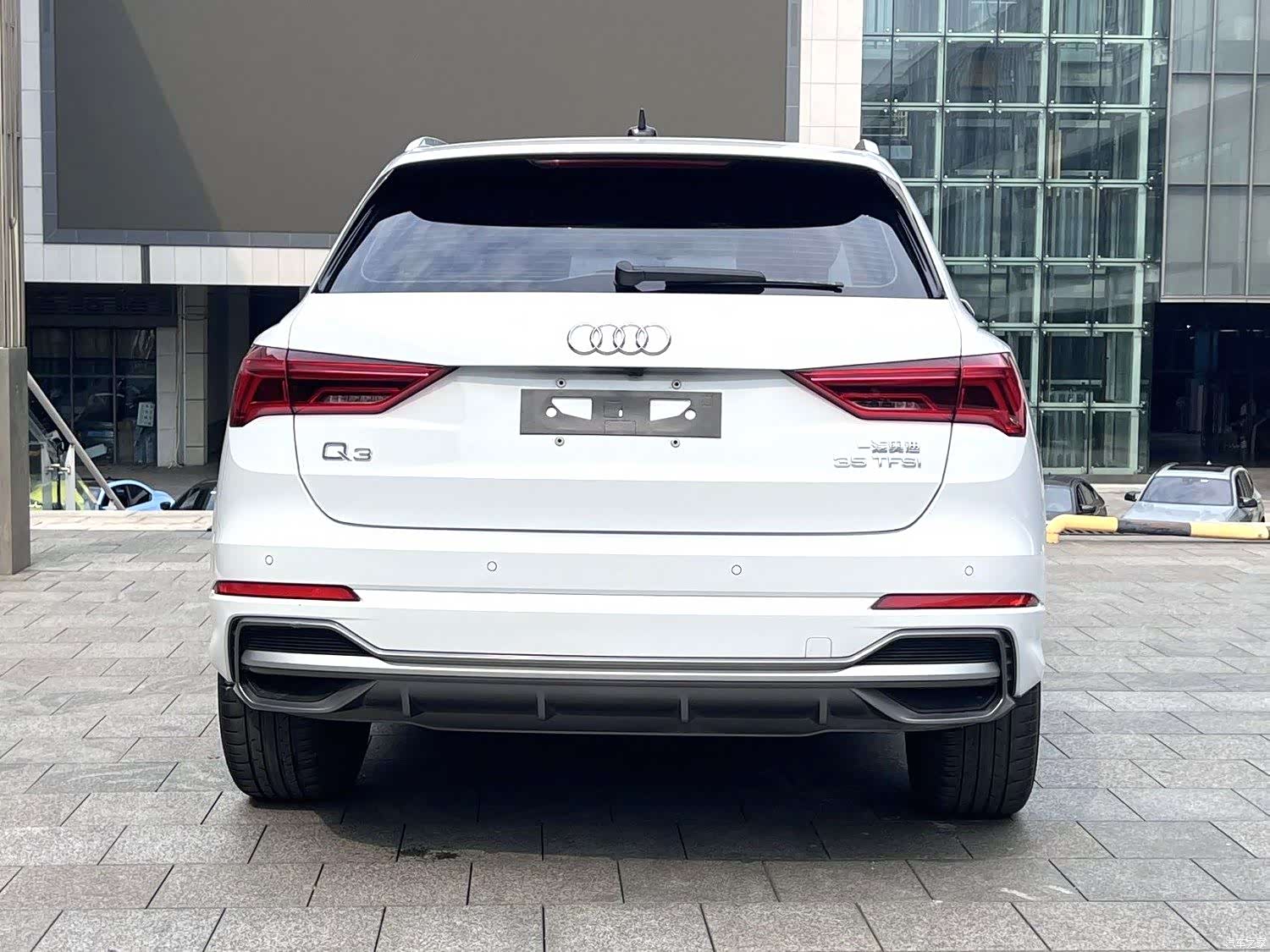 Audi Q3, 2020 8