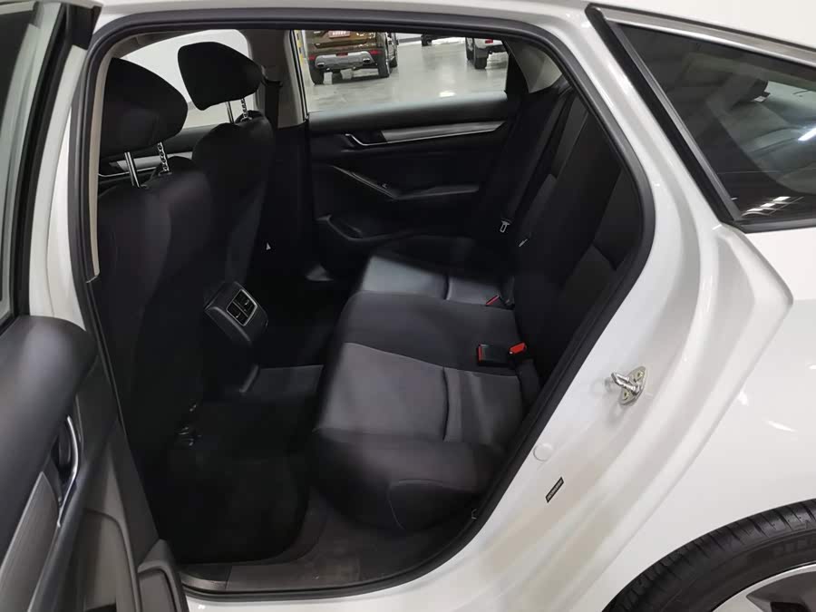 Honda Accord 2019, фото 15