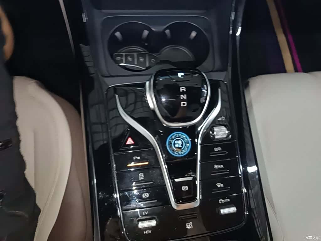 BYD Qin, 2025 14