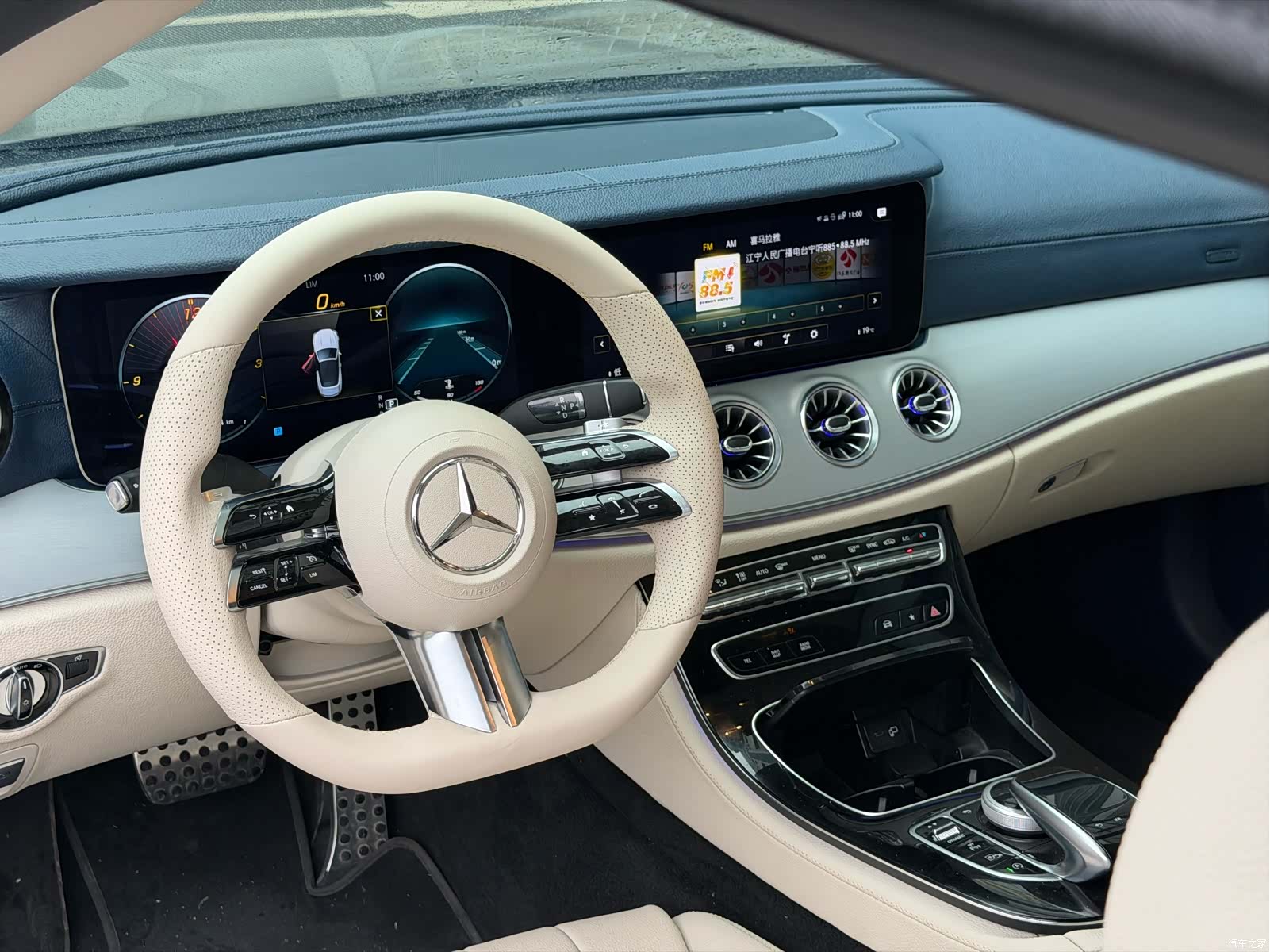 Mercedes-Benz E-Class, 2022 6