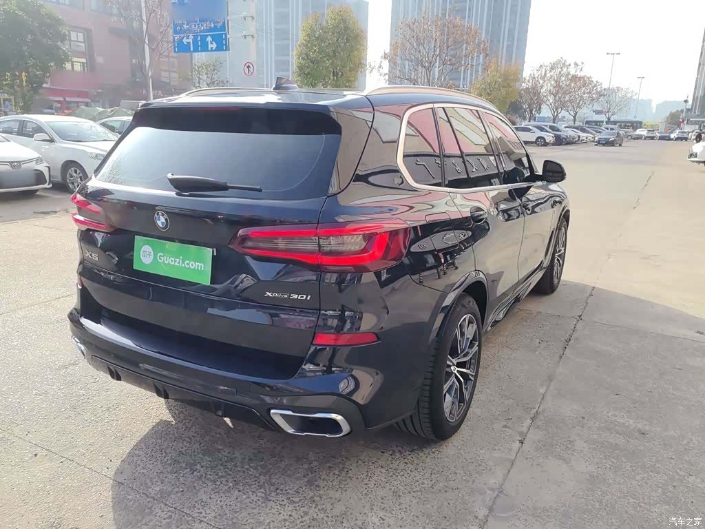 BMW X5, 2020 все фото