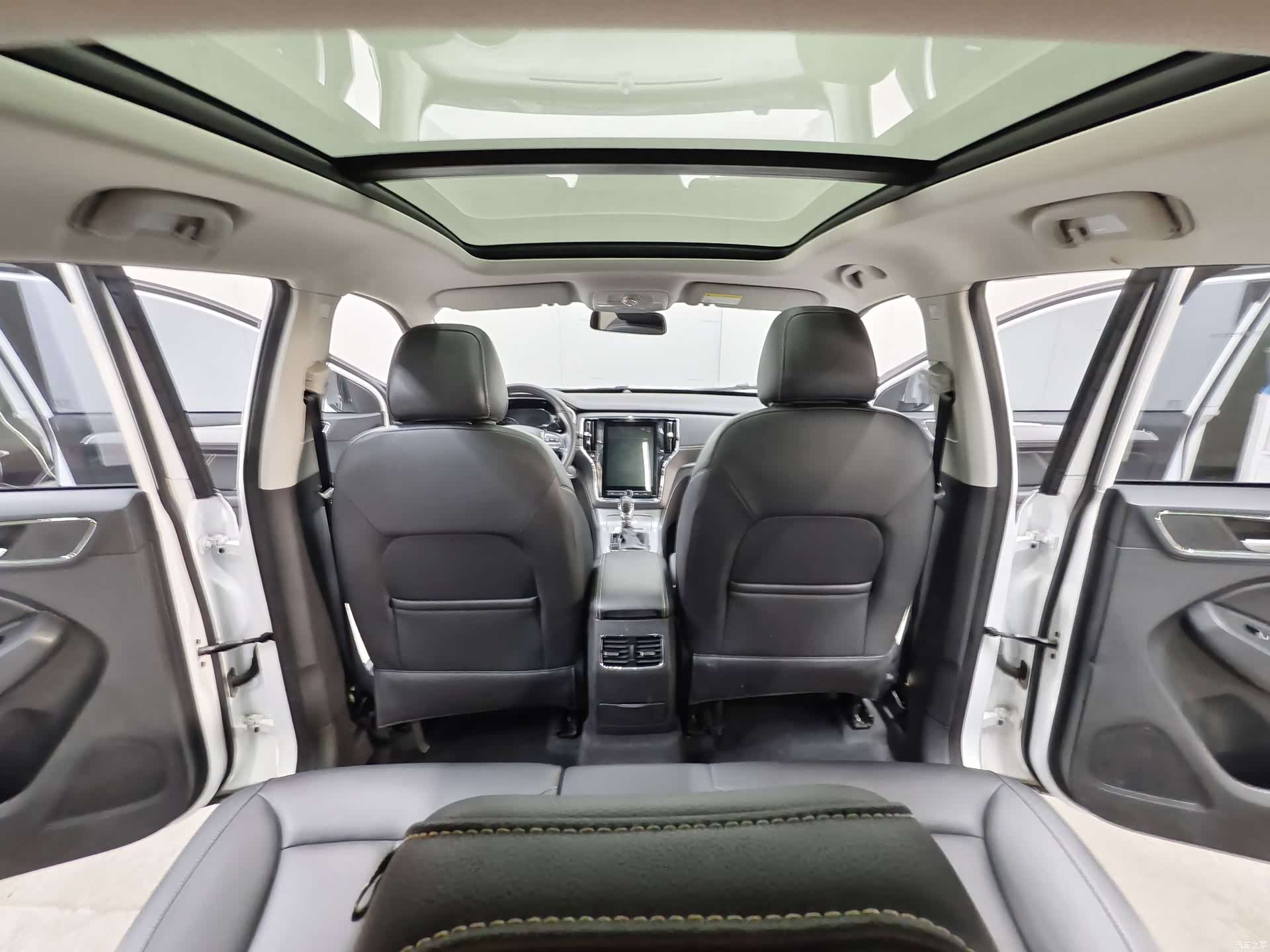 Roewe RX5, 2020 10