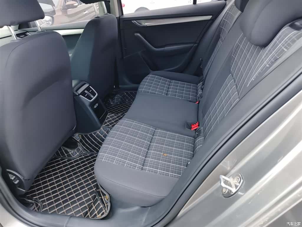 Skoda Octavia, 2018 17