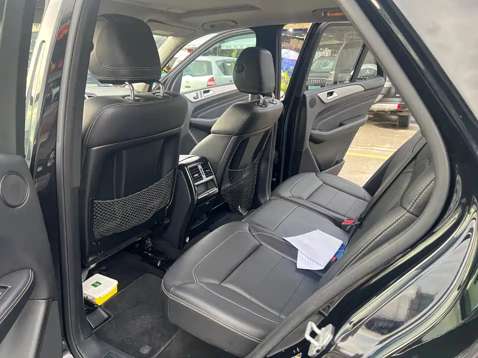 Mercedes-Benz M class