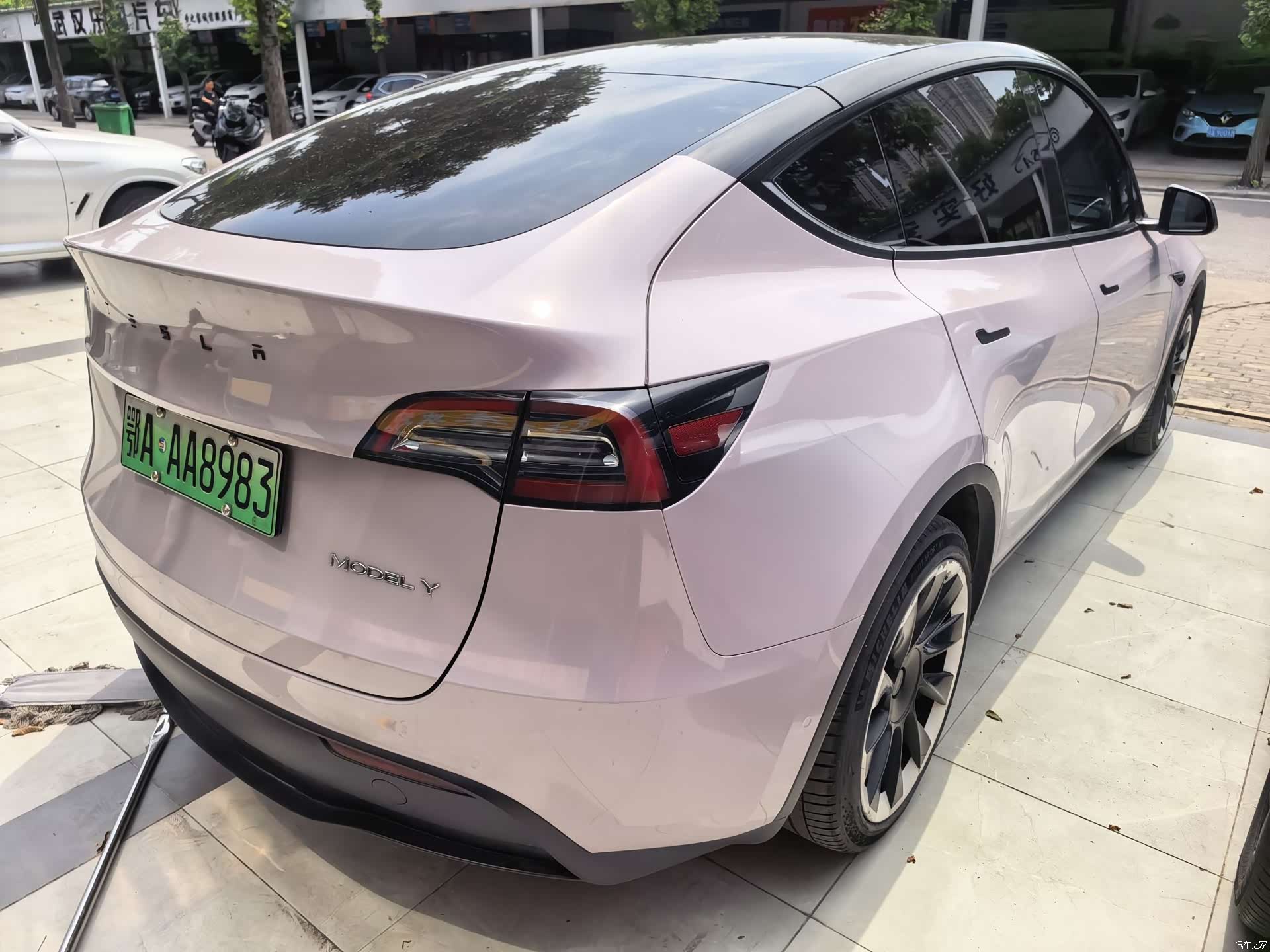 Tesla Model Y, 2021 9