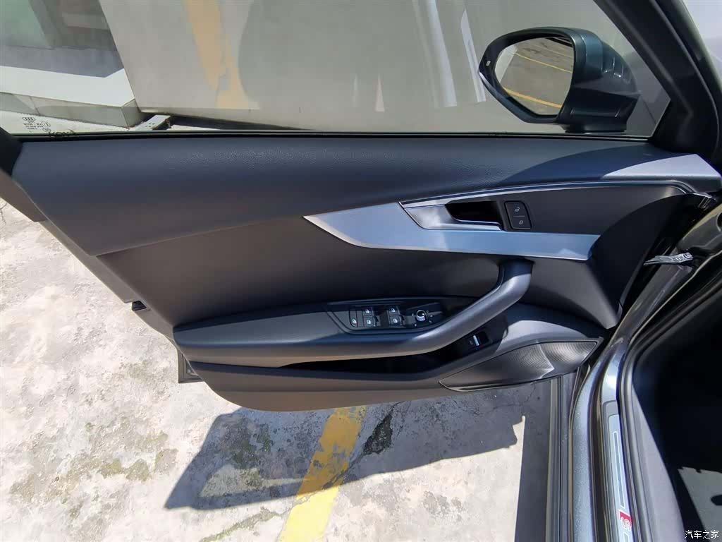 Audi A4L, 2020 12