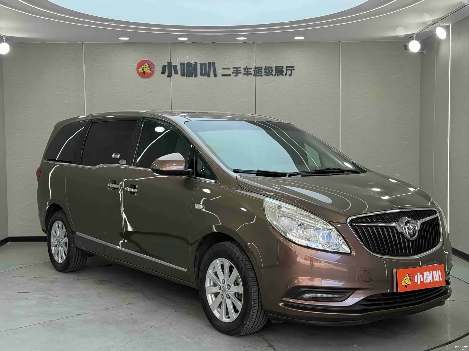 Buick GL8, 2019 3