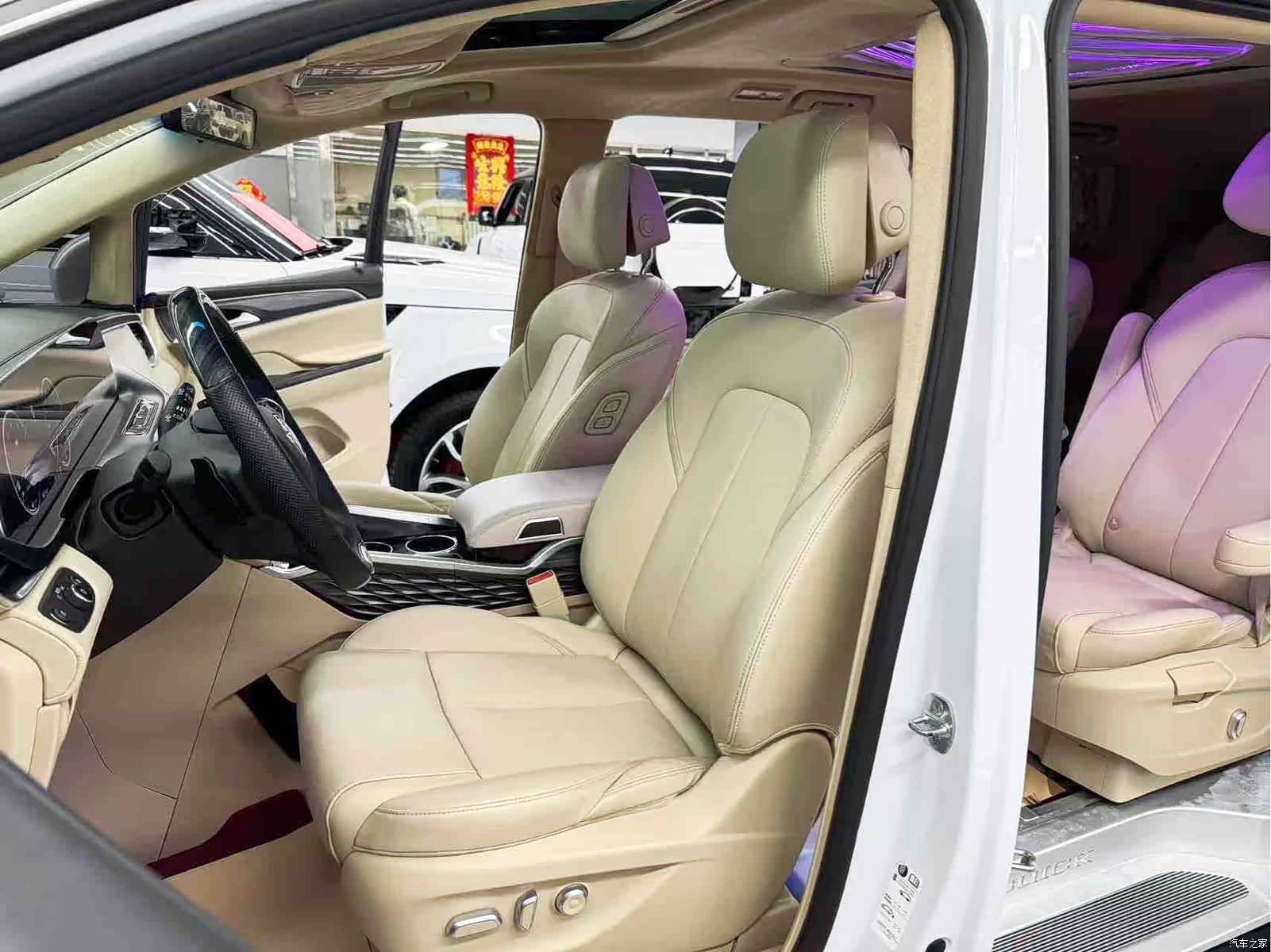 Buick GL8, 2022 15