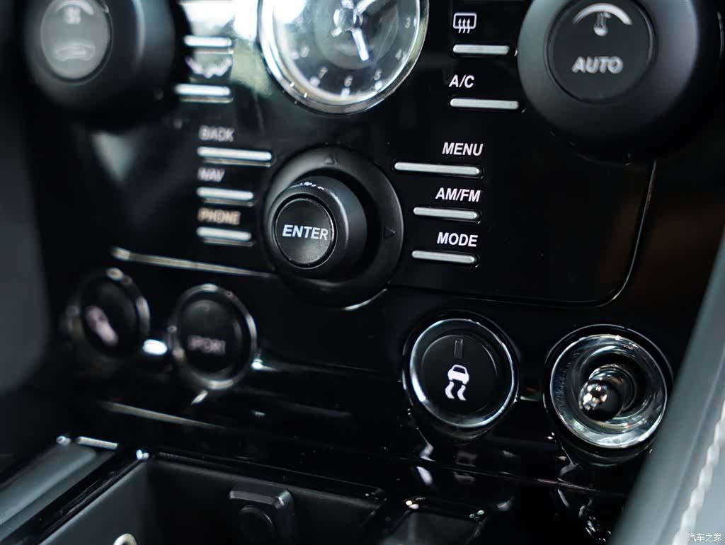 Aston Martin DBS, 2010 47