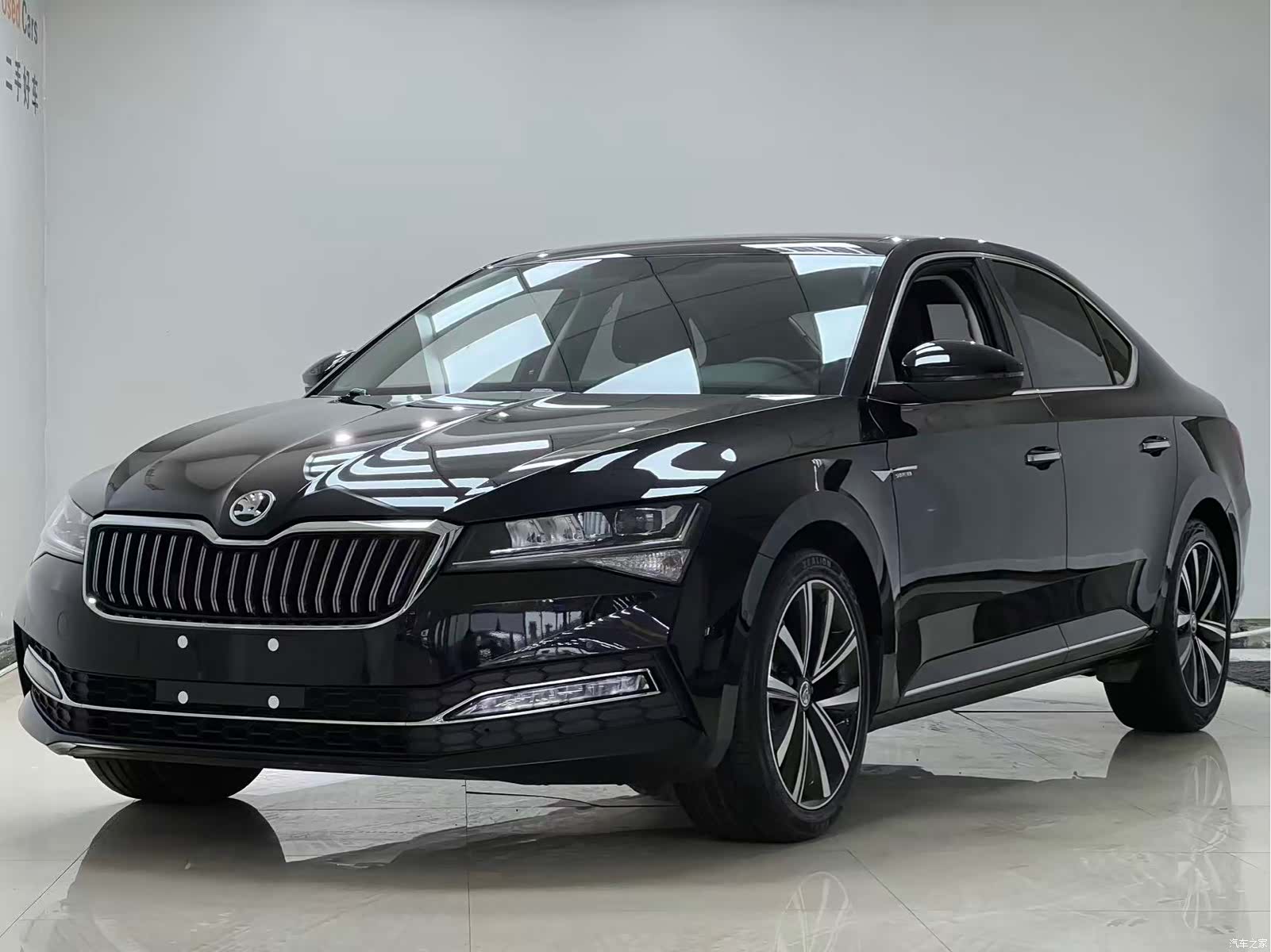 Skoda Superb, 2024 1