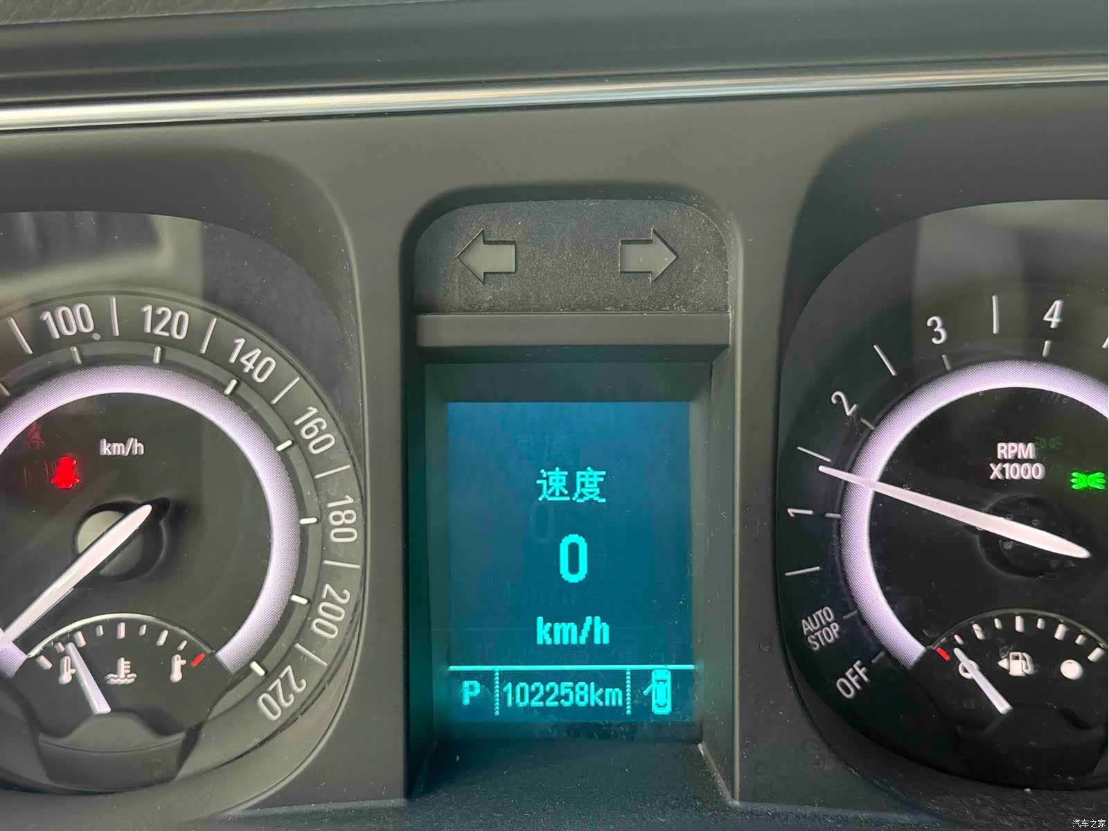 Buick GL8, 2019 16