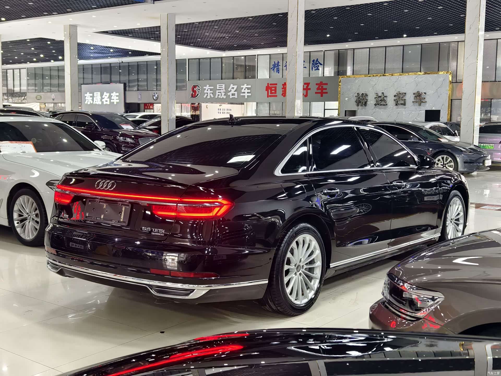 Audi A8L, 2019 18
