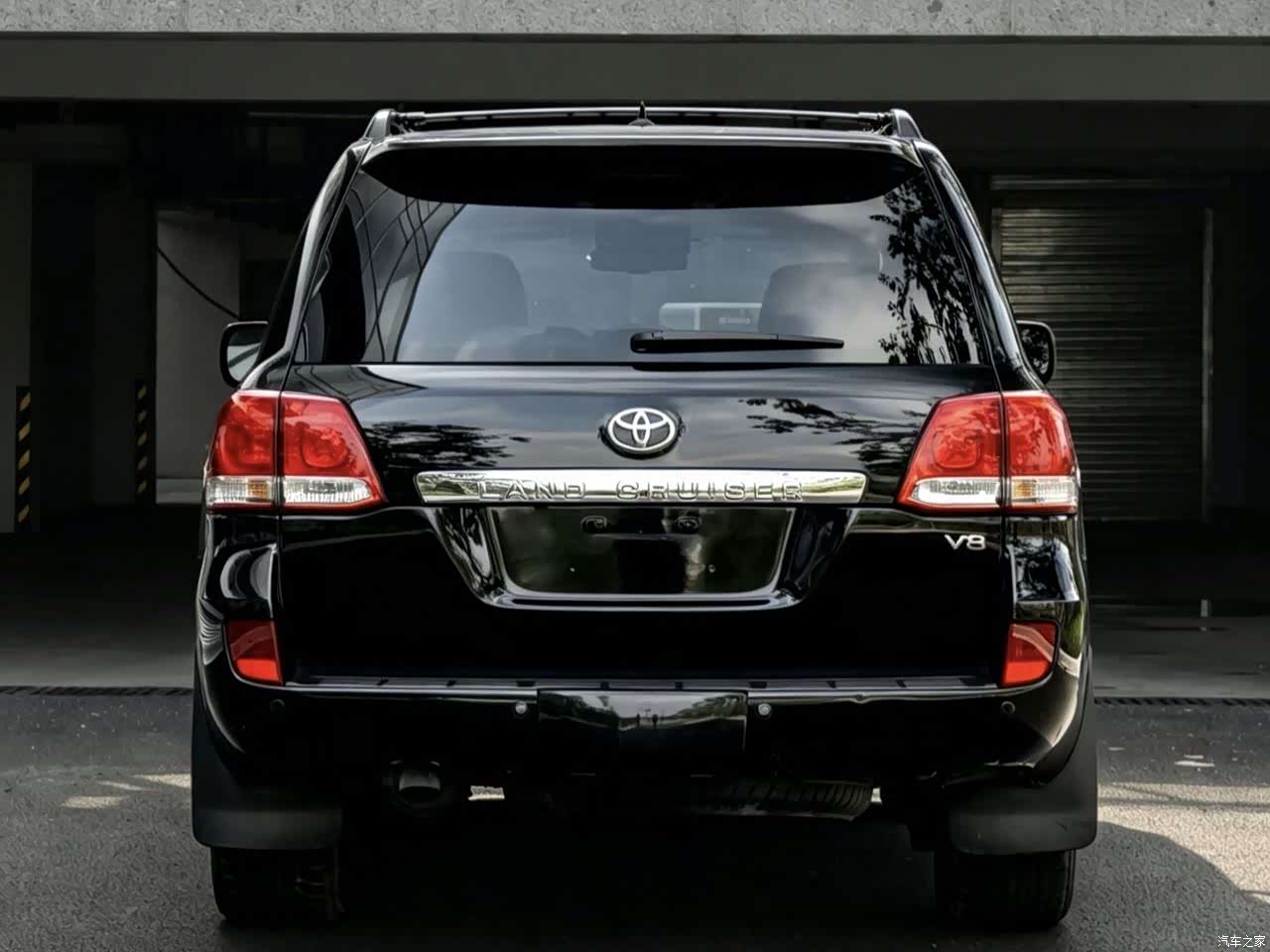 Toyota Land Cruiser, 2011 все фото