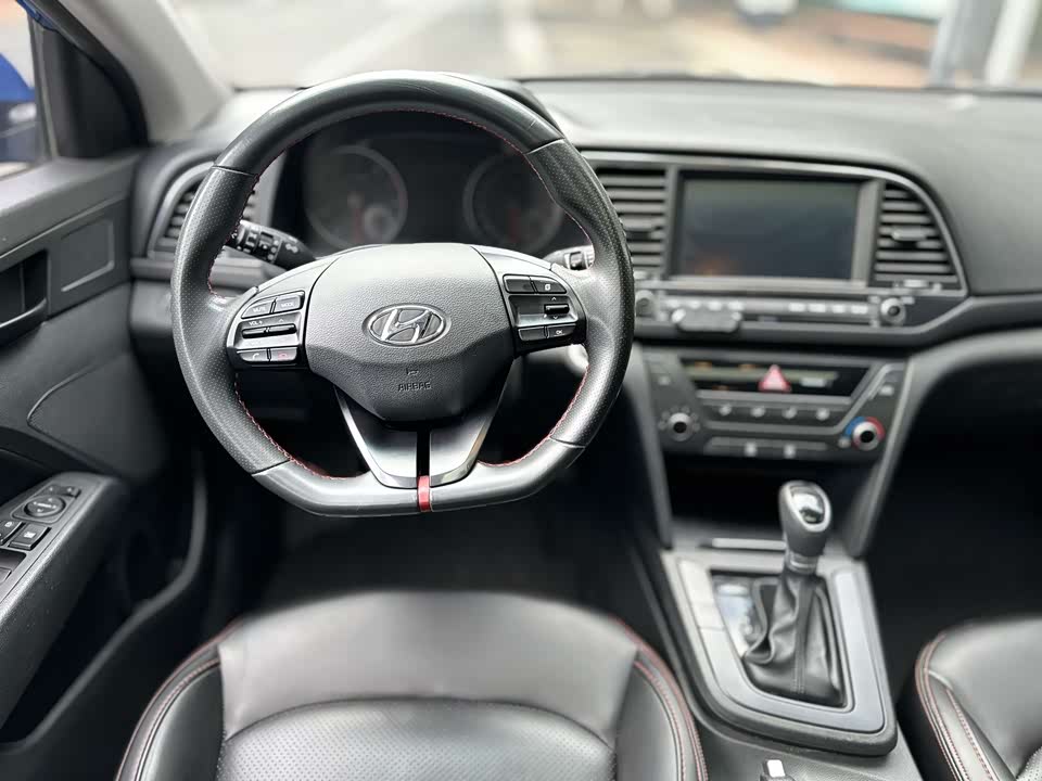 Hyundai Lead