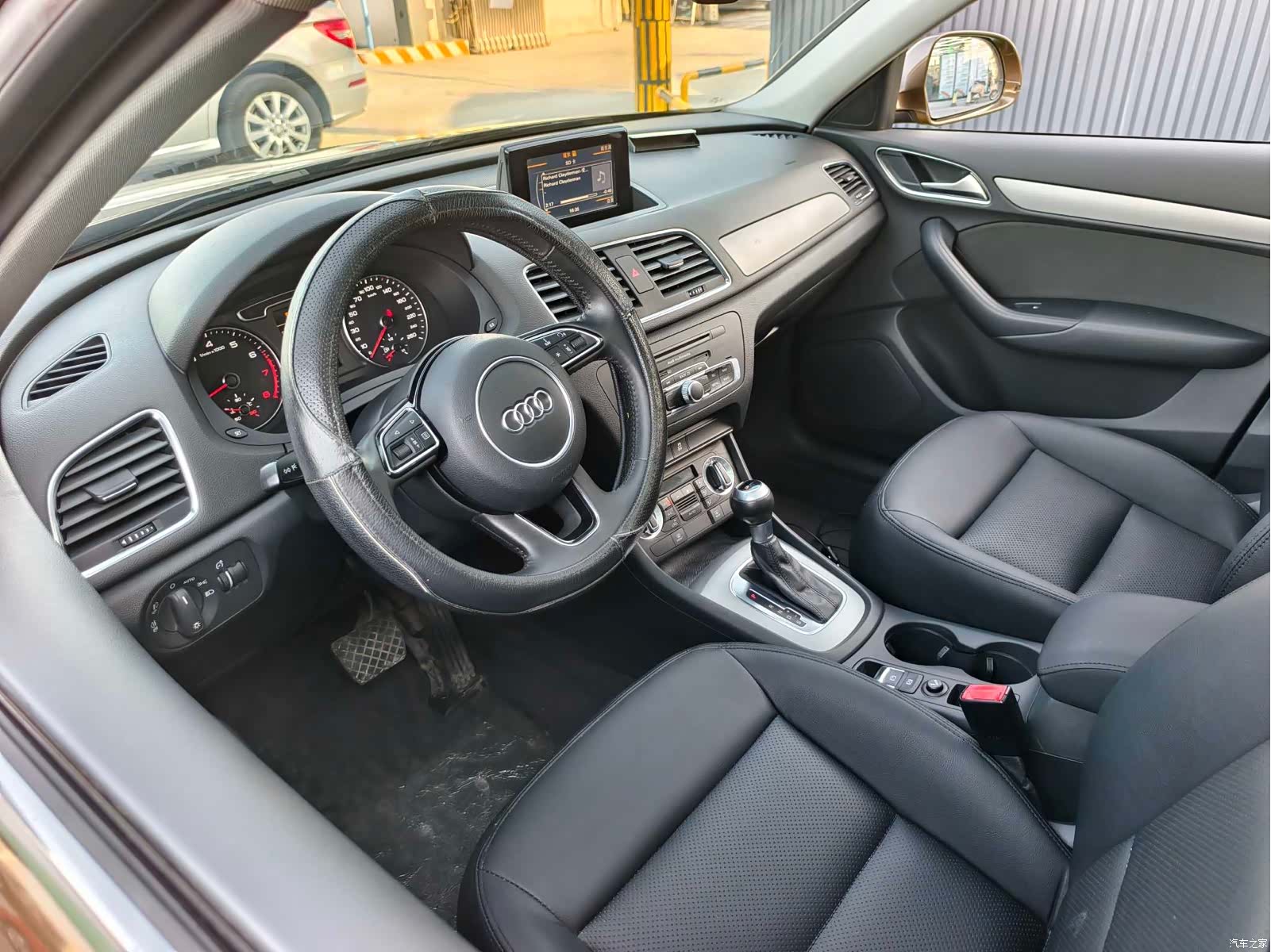 Audi Q3, 2015 13