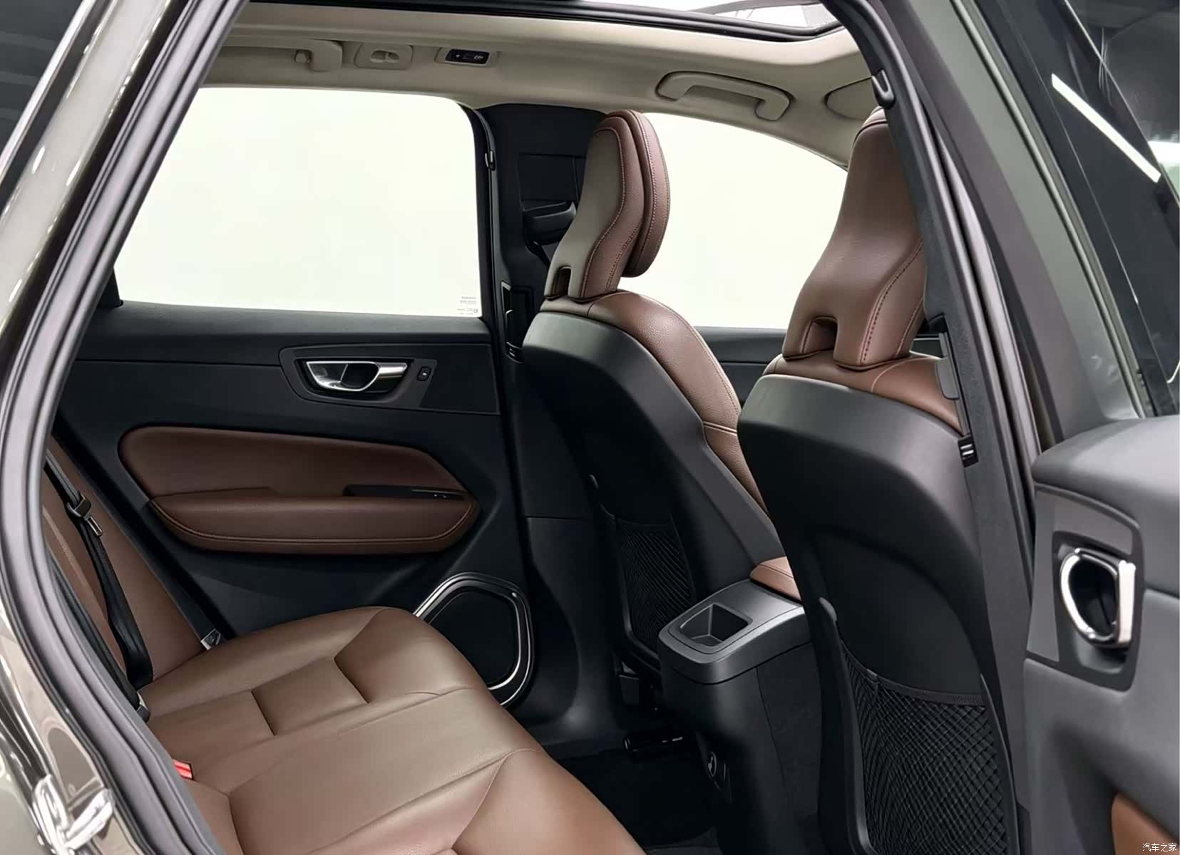 Volvo XC60, 2019 10
