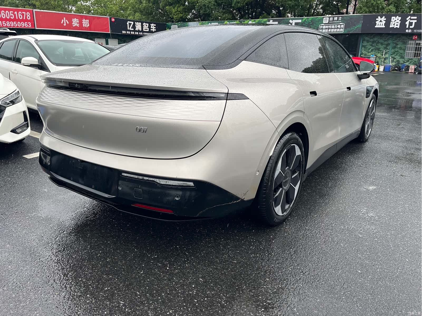 Zeekr 007, 2024 6
