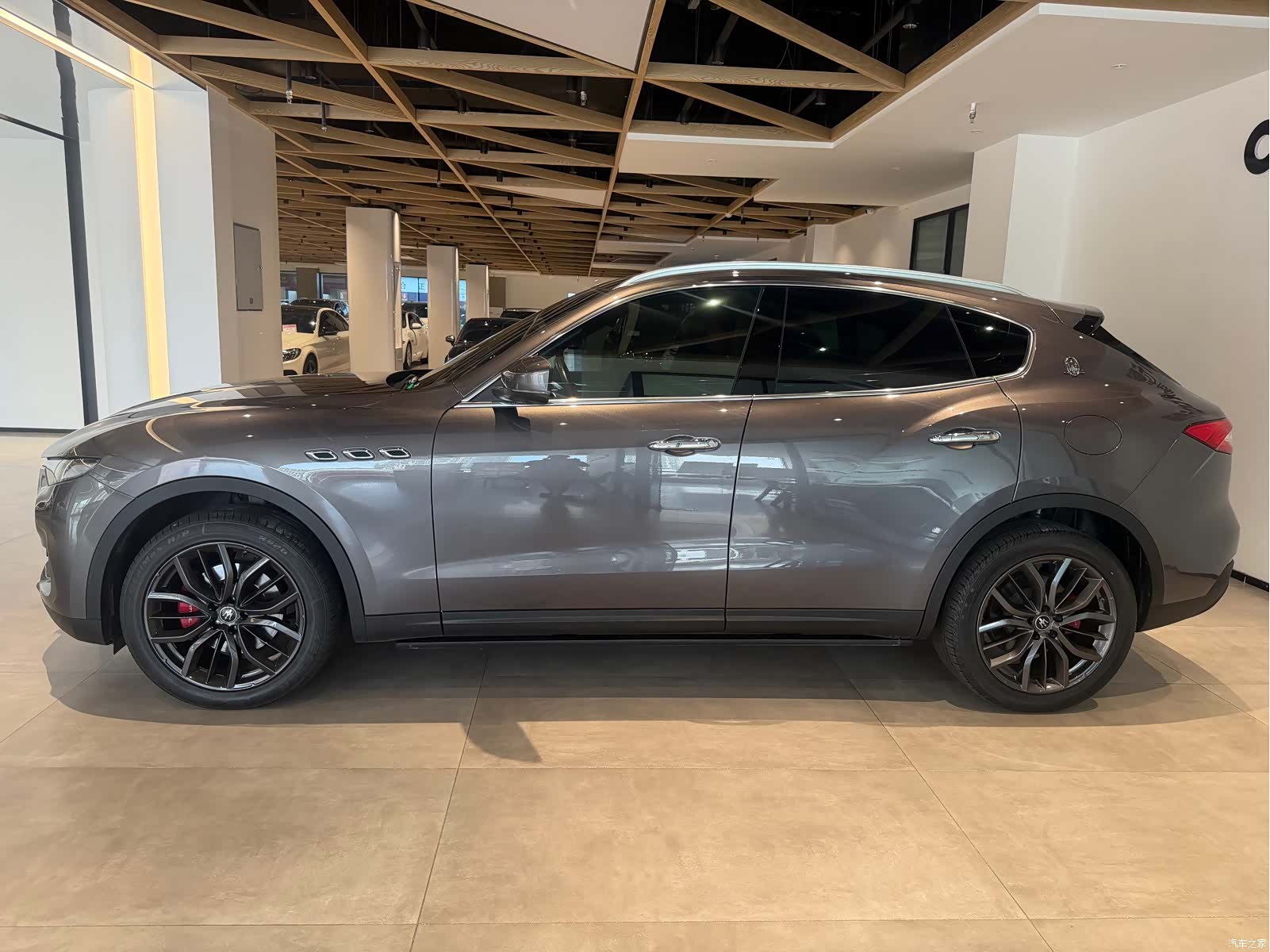 Maserati Levante, 2021 3