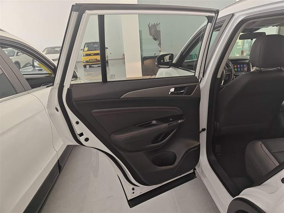 Changan CS75