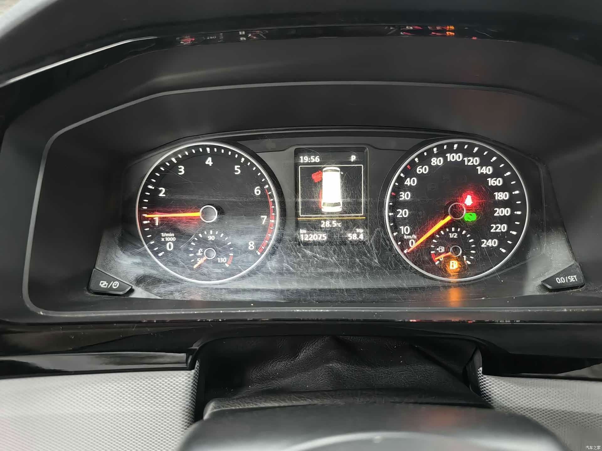Volkswagen 7, 2017 23